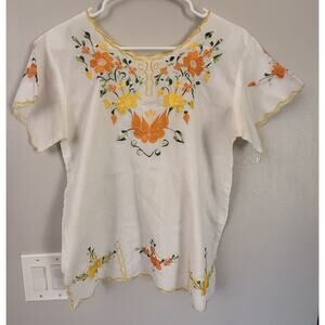 Vintage Mexican Peasant Embroidered Floral Lightweight Blouse Hand Embroidered L